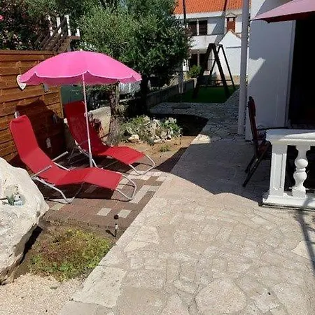 Pavle Apartment *